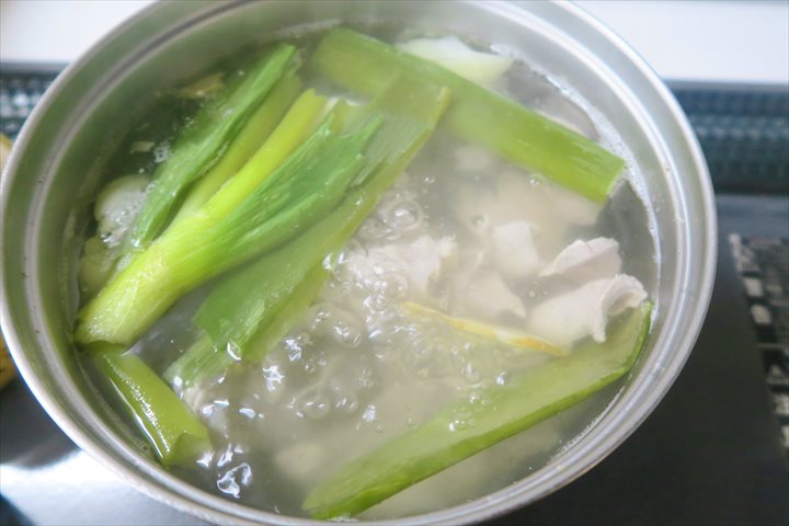 豚すじ煮込み