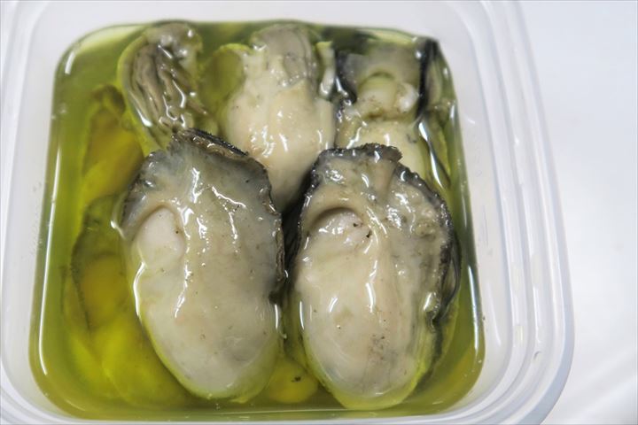 牡蠣のコンフィ
