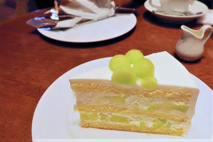 メロンケーキ_ハーブス