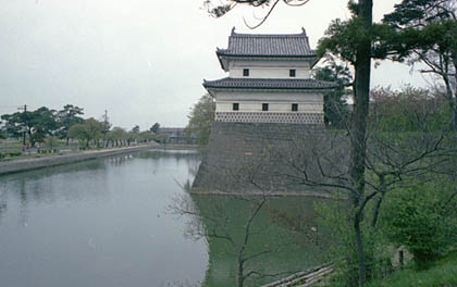 新発田城：本丸鉄砲櫓跡に移築された、二の丸隅櫓