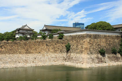 大坂城：大手門、千貫櫓、土橋