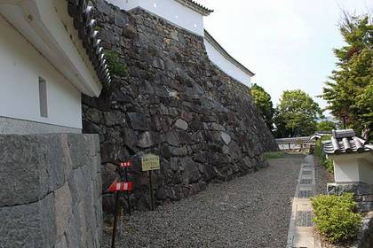 福知山城：本丸下の石垣